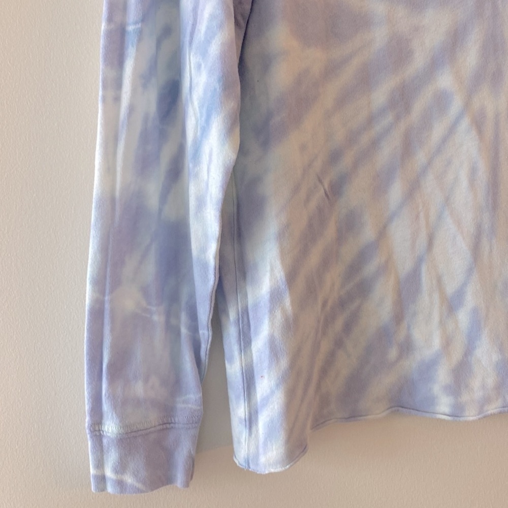 LACAUSA Long Sleeve Crewneck in Lavender Swirl - Picture 7 of 9
